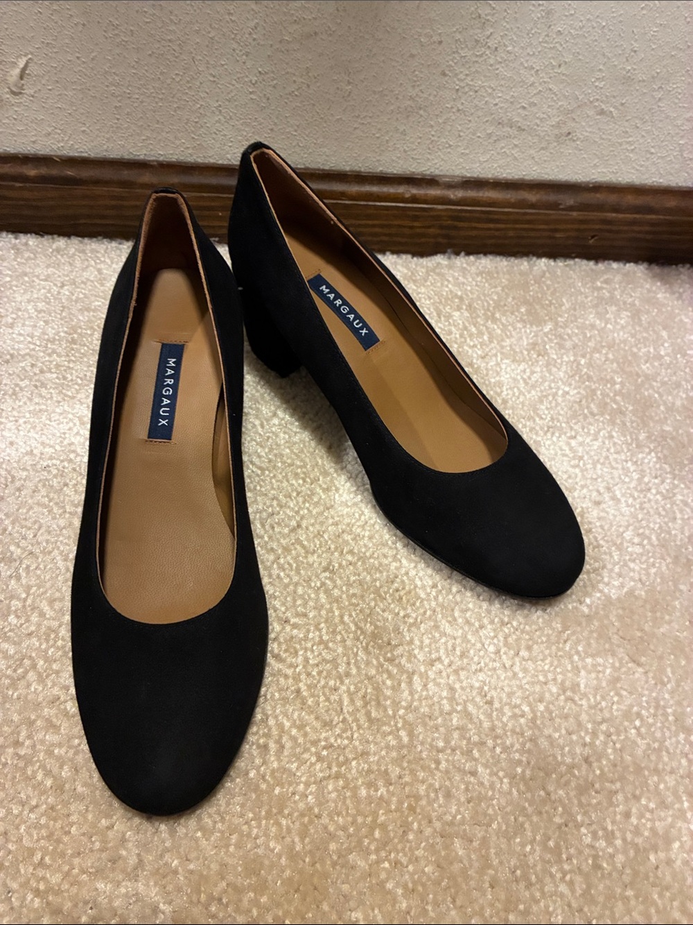New Margaux Black Suede Round-Toe Low Block Heel 38.5